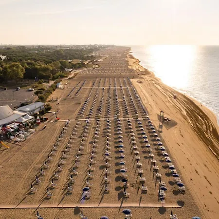 Cozy Seaview Flat-beahost *